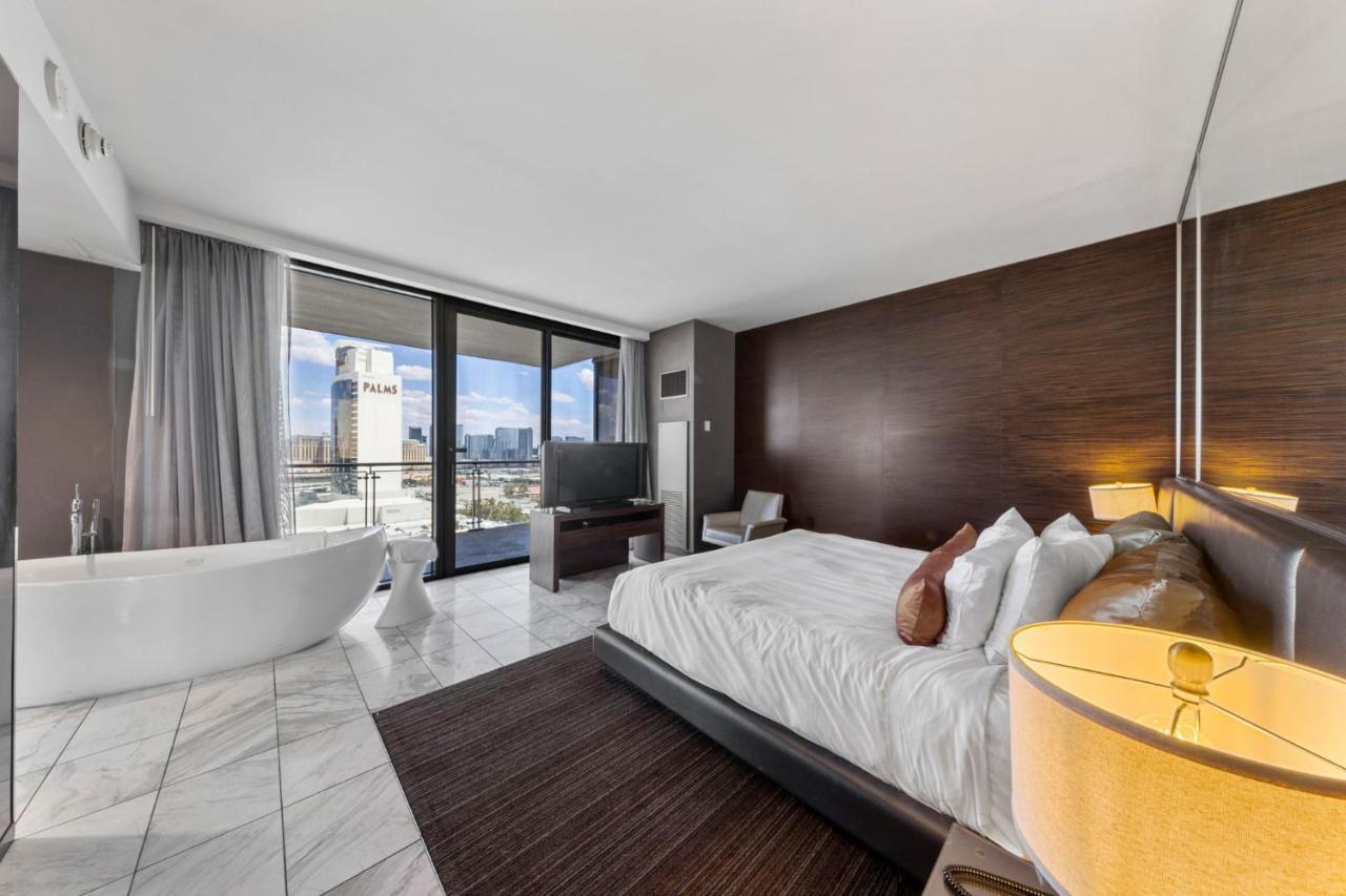 Huge Modern Luxury 17 Floor Panoramic Corner Suite With Open Balcony Las Vegas Exterior photo