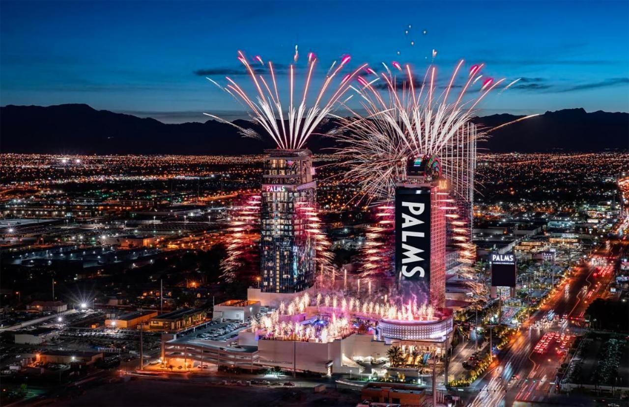 Huge Modern Luxury 17 Floor Panoramic Corner Suite With Open Balcony Las Vegas Exterior photo